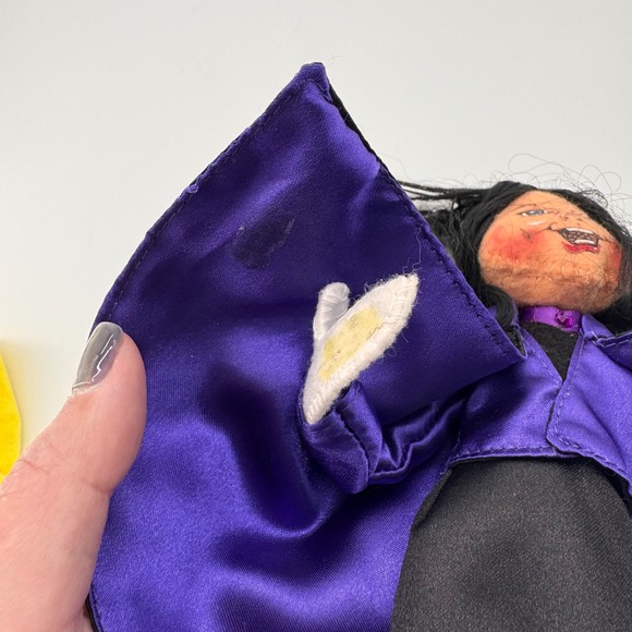 Annalee Villainess Witch Elf Doll Halloween Decor Purple Black Cape Posable 2010 - Picture 3 of 7